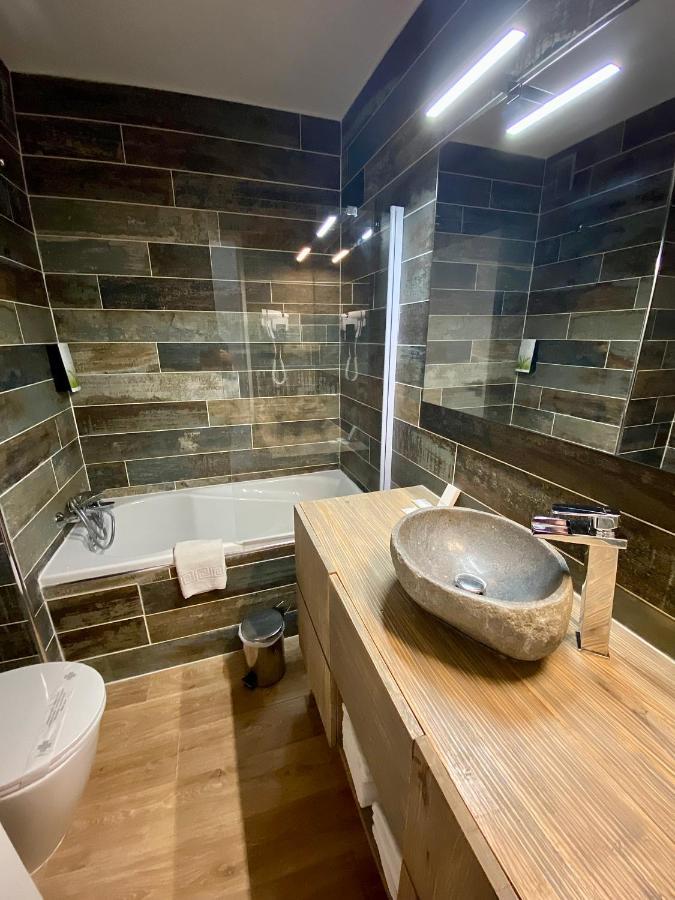 Hotel Les Grenadines Agde Ngoại thất bức ảnh