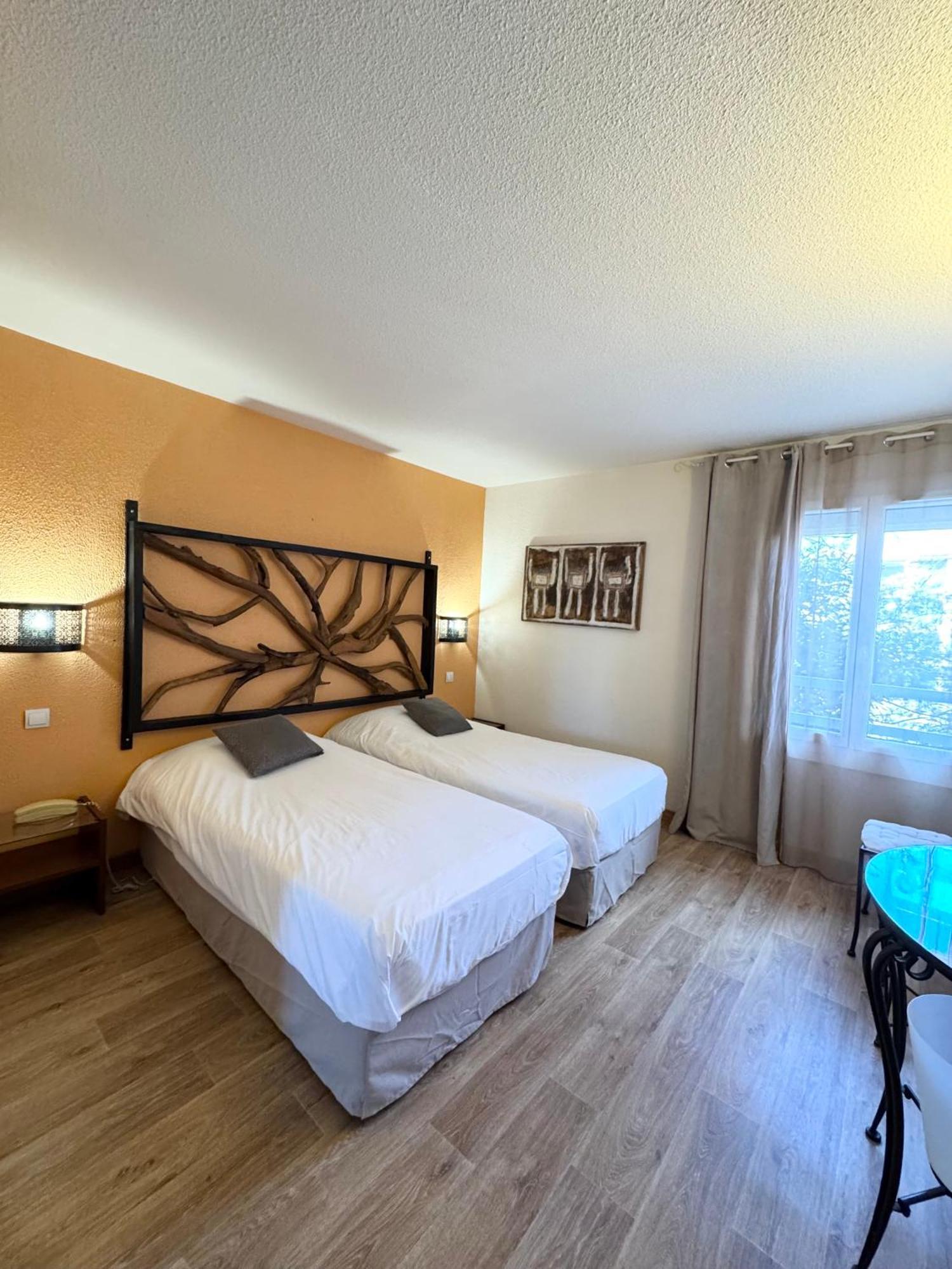 Hotel Les Grenadines Agde Ngoại thất bức ảnh