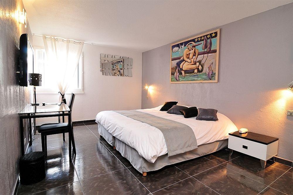Hotel Les Grenadines Agde Ngoại thất bức ảnh
