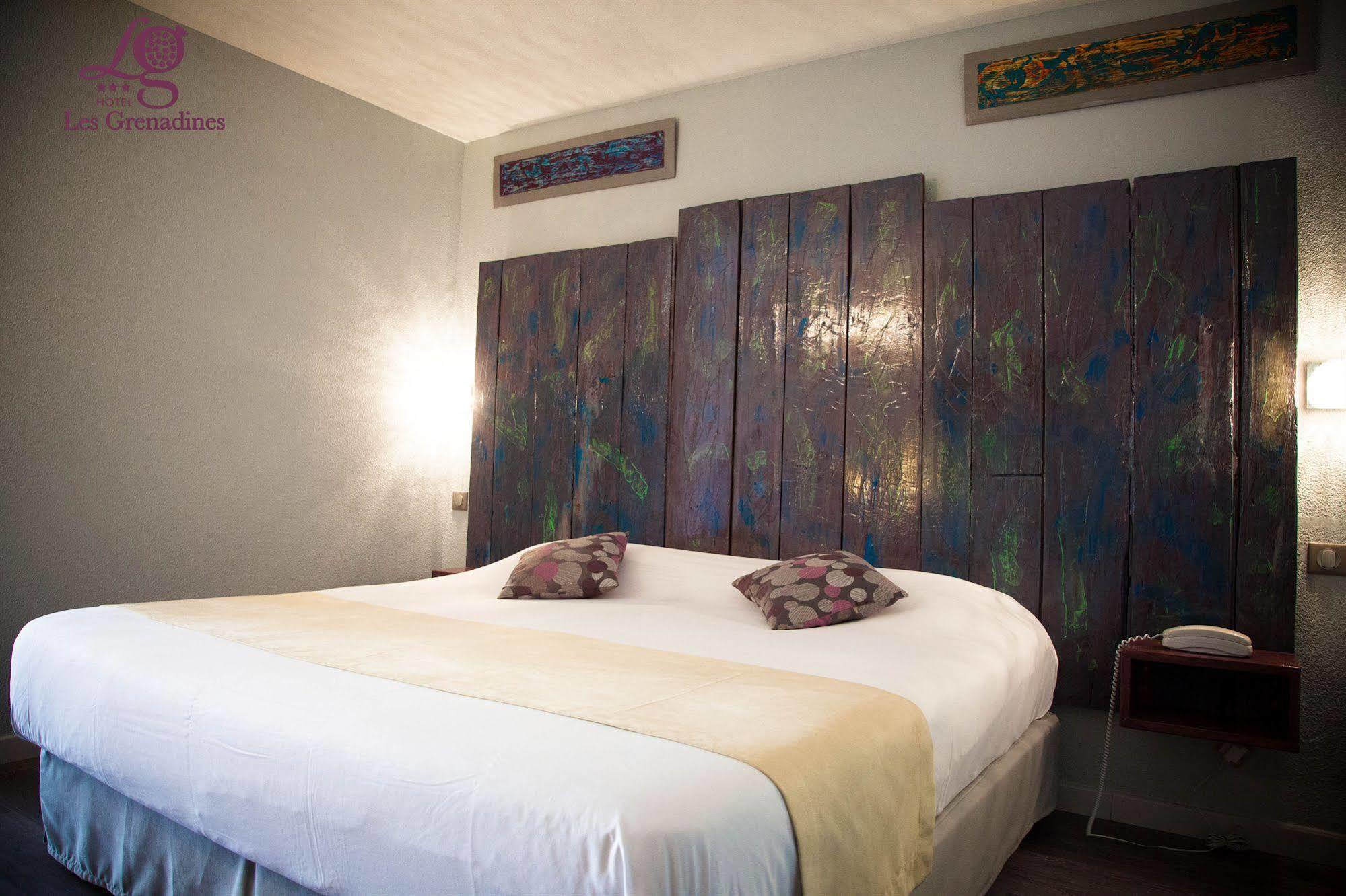 Hotel Les Grenadines Agde Ngoại thất bức ảnh