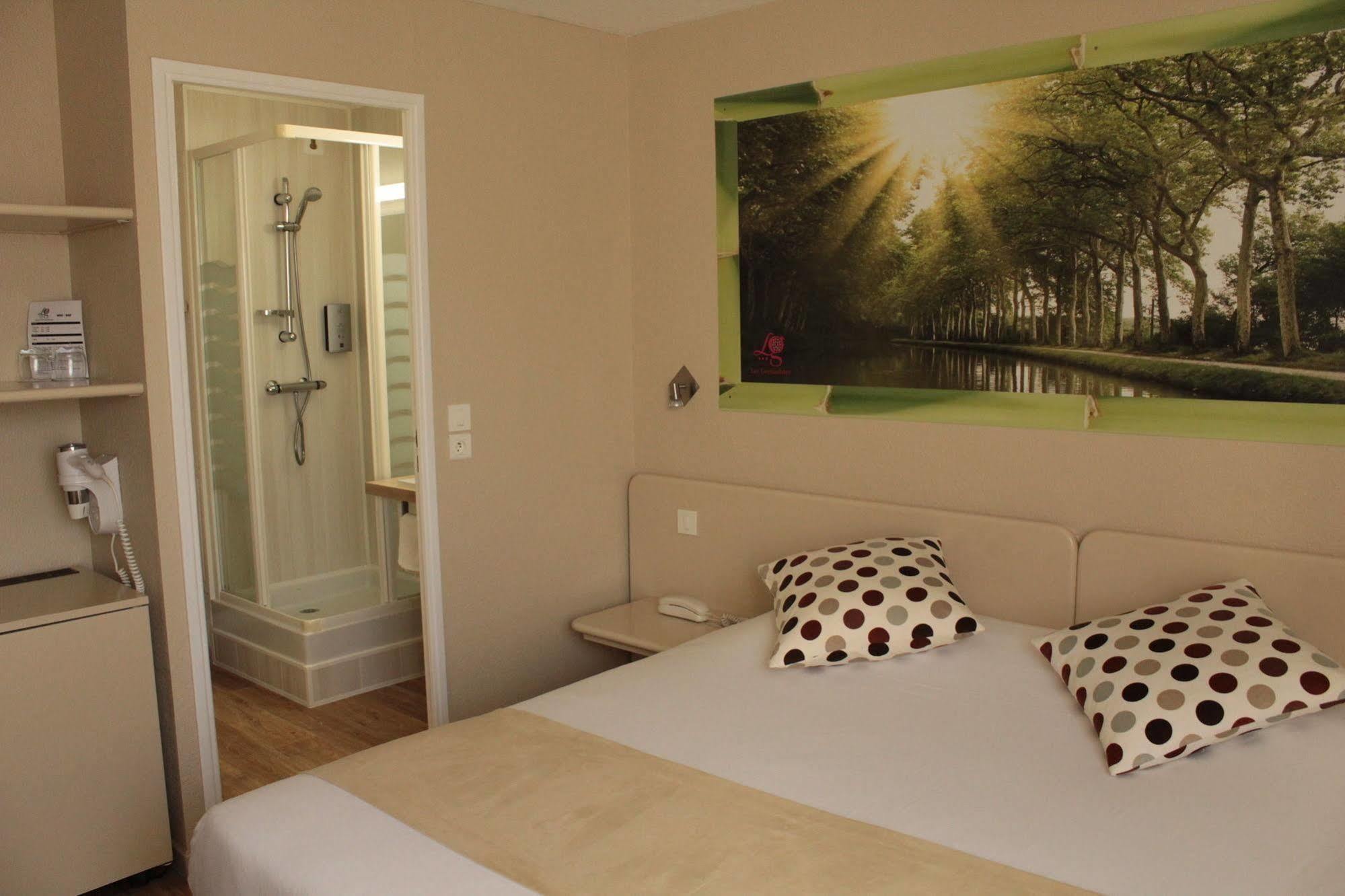 Hotel Les Grenadines Agde Ngoại thất bức ảnh